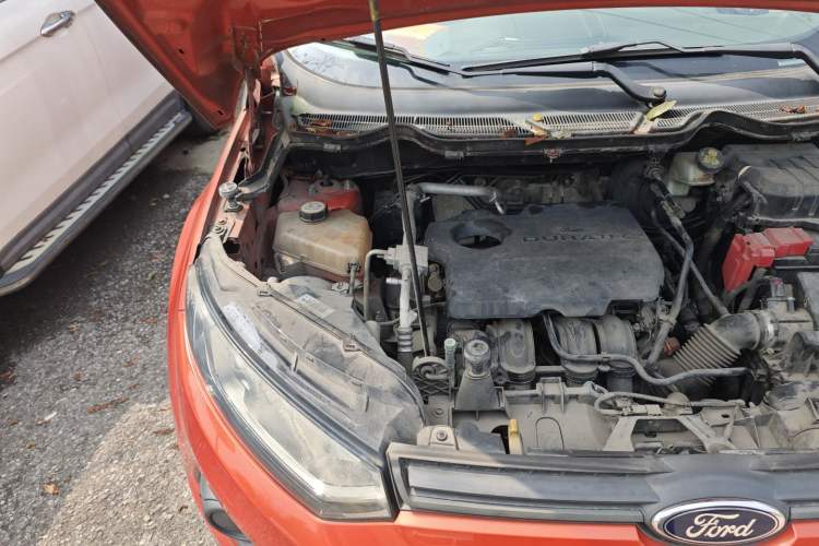 Used Ford EcoSport 2013 1.5L Manual Comfort Model Engine Bay Right