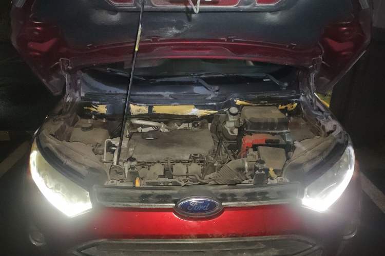 Used Ford EcoSport 2013 1.5L Automatic Prestige Model Engine Bay