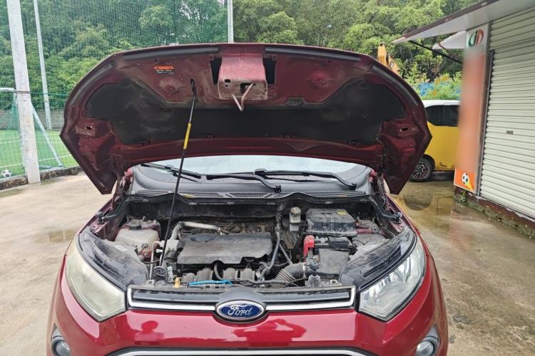 Used Ford EcoSport 2013 1.5L Automatic Fashion Model Engine Bay