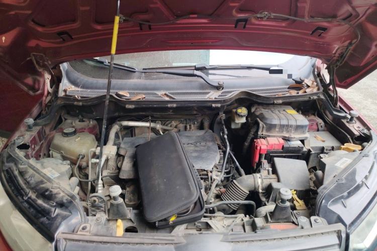 Used Ford EcoSport 2013 1.5L Manual Comfort Model Engine Bay
