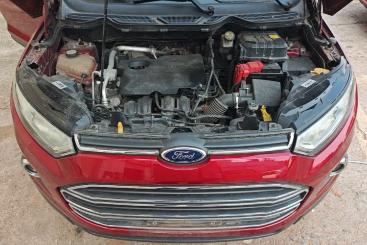 Used Ford EcoSport 2013 1.5L Manual Luxury Model Engine Bay