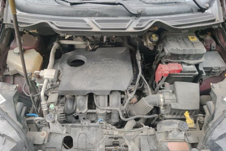 Used Ford EcoSport 2013 1.5L Automatic Fashion Model Engine Bay