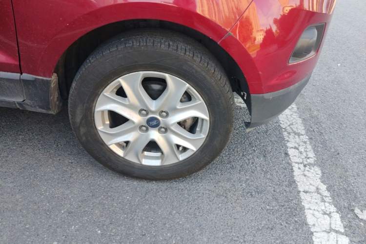 Used Ford EcoSport 2013 1.5L Automatic Fashion Model Exterior 4