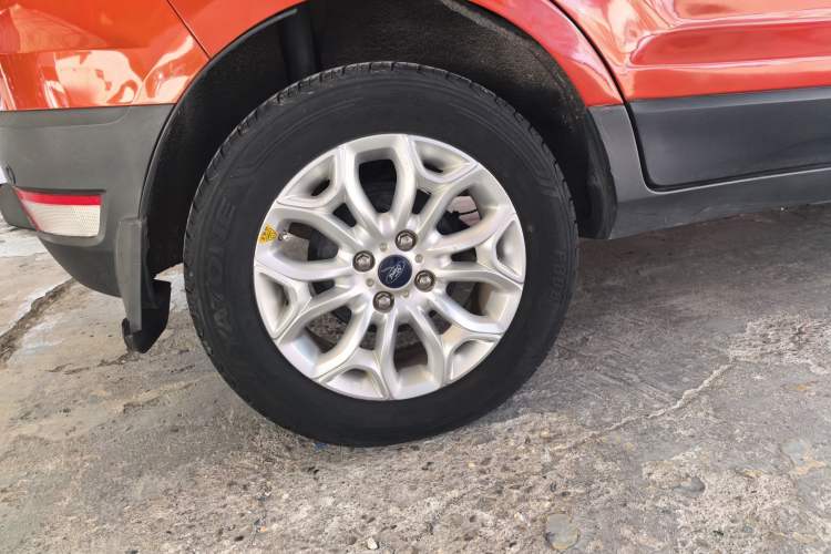 Used Ford EcoSport 2013 1.0L GTDi Manual Luxury Model Exterior 4