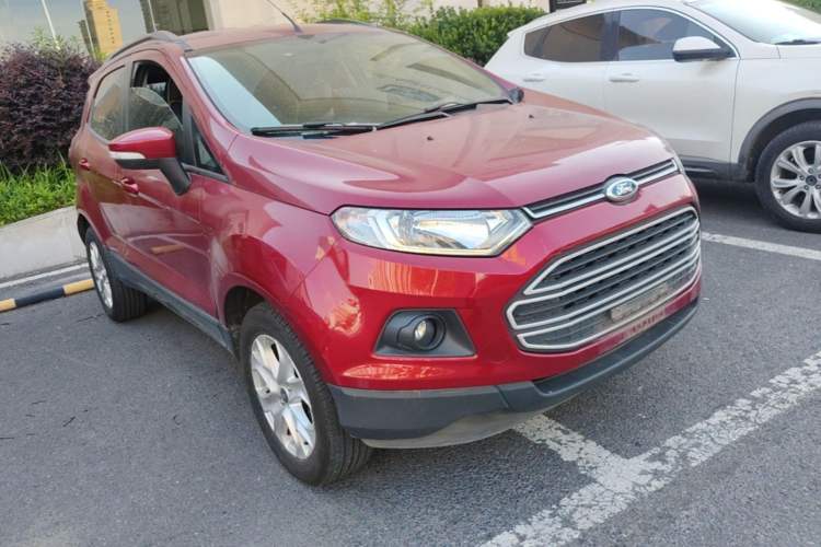 Used Ford EcoSport 2013 1.5L Automatic Fashion Model Front Right 45 Deg