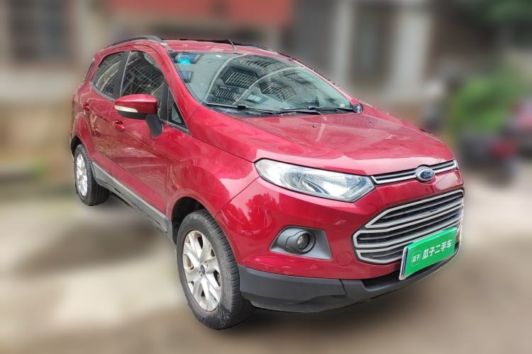 Used Ford EcoSport 2013 1.5L Automatic Fashion Model Front Right 45 Deg