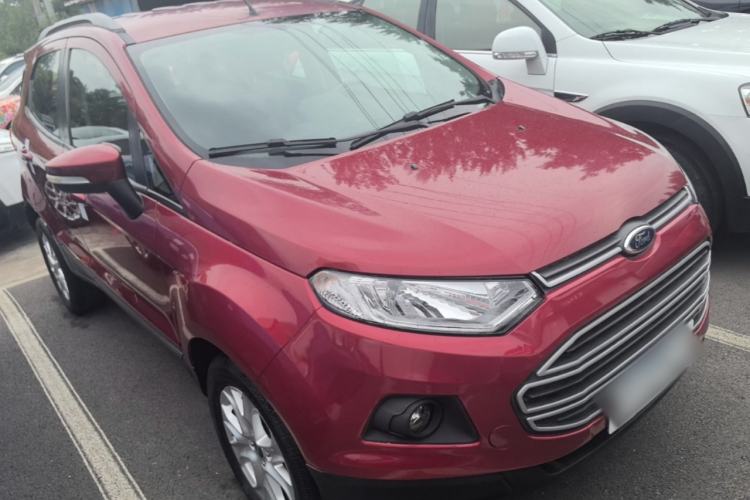 Used Ford EcoSport 2013 1.5L Automatic Fashion Model Front Right 45 Deg