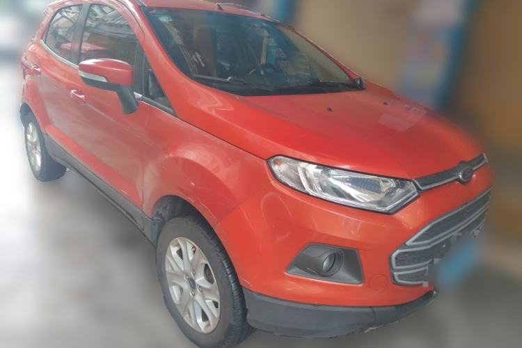 Used Ford EcoSport 2013 1.5L Automatic Fashion Model Front Right 45 Deg