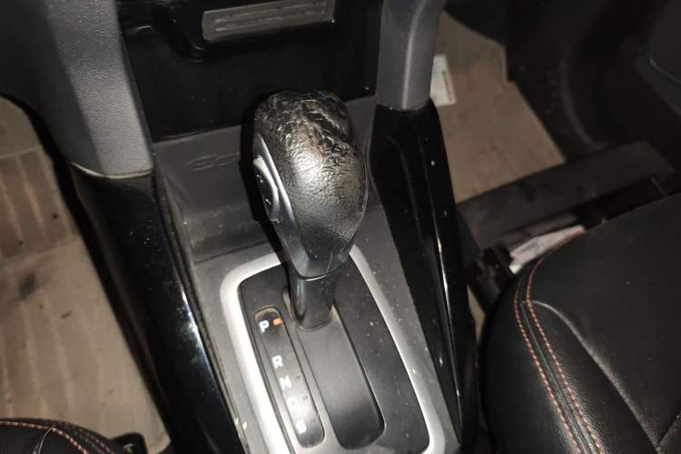 Used Ford EcoSport 2013 1.5L Automatic Fashion Model Gear Lever