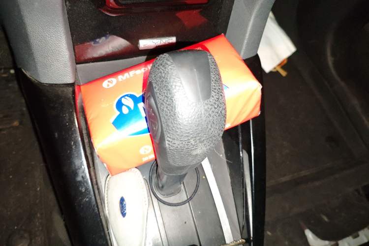Used Ford EcoSport 2013 1.5L Automatic Prestige Model Gear Lever