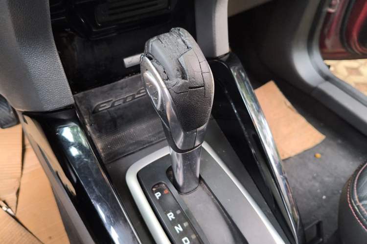Used Ford EcoSport 2013 1.5L Automatic Prestige Model Gear Lever