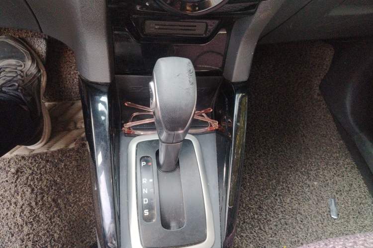 Used Ford EcoSport 2013 1.5L Automatic Prestige Model Gear Lever