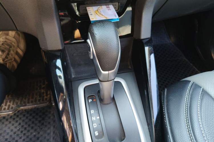 Used Ford EcoSport 2013 1.5L Automatic Prestige Model Gear Lever