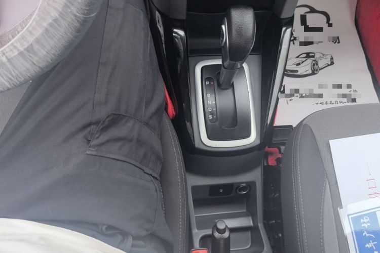Used Ford EcoSport 2013 1.5L Automatic Fashion Model Gear Lever