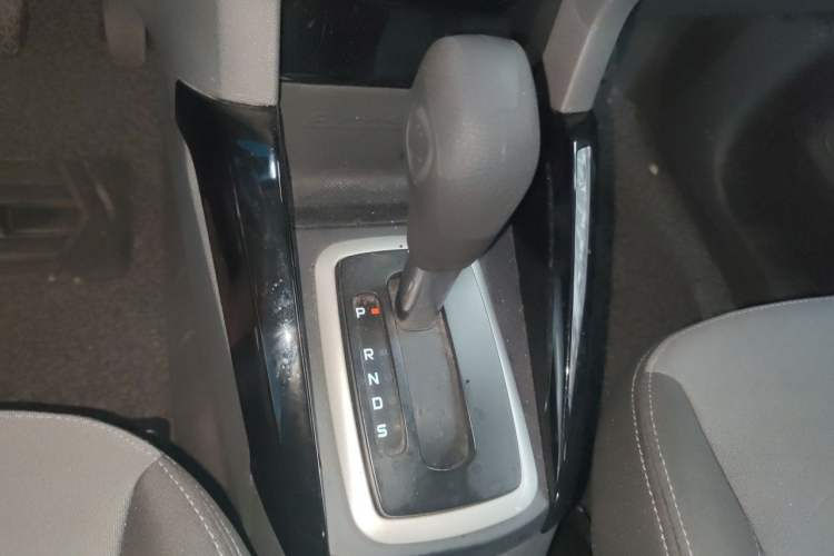 Used Ford EcoSport 2013 1.5L Automatic Fashion Model Gear Lever