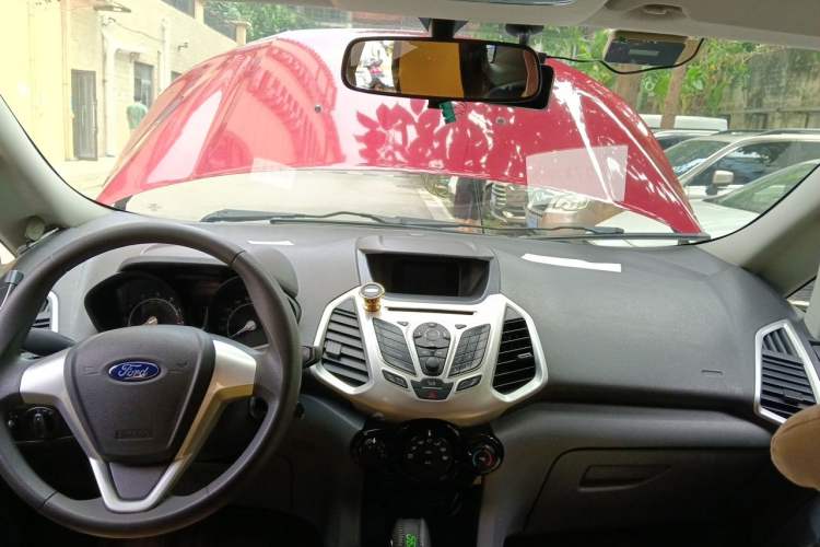 Used Ford EcoSport 2013 1.5L Automatic Fashion Model Headliner