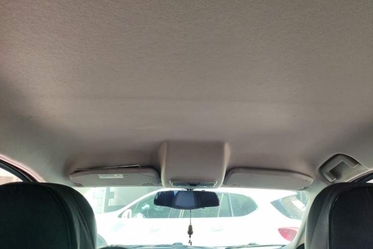 Used Ford EcoSport 2013 1.5L Automatic Fashion Model Headliner