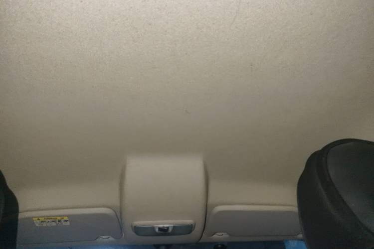 Used Ford EcoSport 2013 1.5L Automatic Fashion Model Headliner