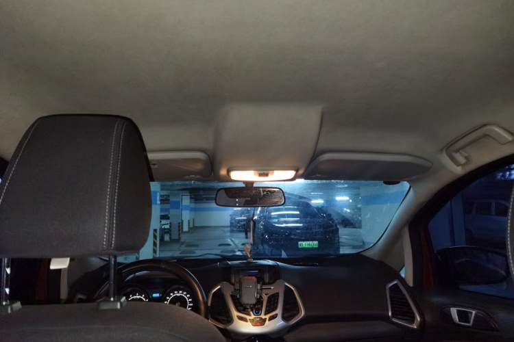 Used Ford EcoSport 2013 1.5L Manual Fashion Model Headliner