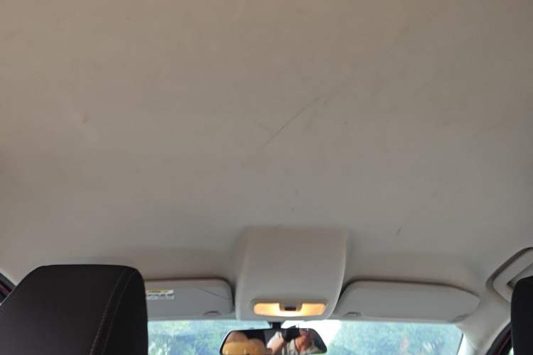 Used Ford EcoSport 2013 1.5L Automatic Fashion Model Headliner