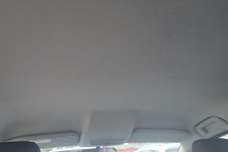 Used Ford EcoSport 2013 1.5L Automatic Fashion Model Headliner