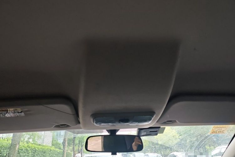 Used Ford EcoSport 2013 1.5L Automatic Fashion Model Headliner
