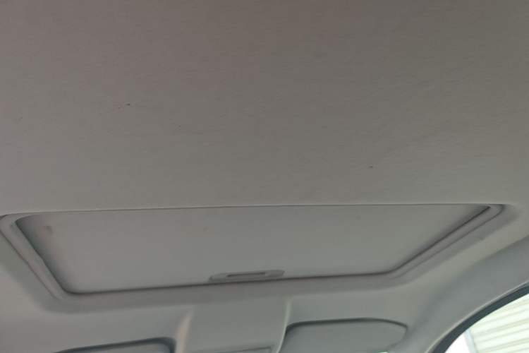 Used Ford EcoSport 2013 1.5L Manual Luxury Model Headliner
