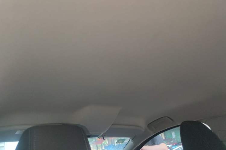 Used Ford EcoSport 2013 1.5L Automatic Fashion Model Headliner