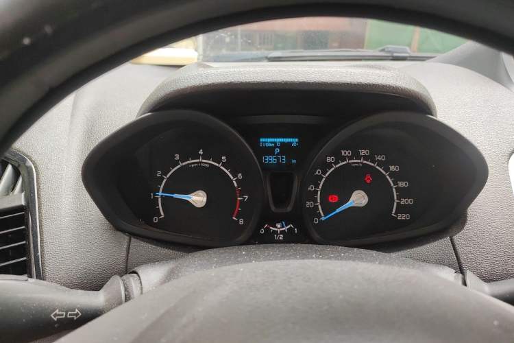 Used Ford EcoSport 2013 1.5L Automatic Fashion Model Instrument Cluster