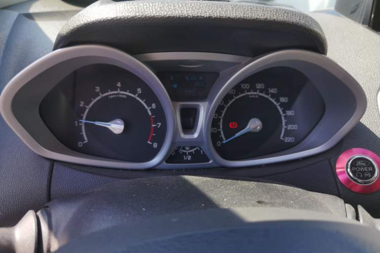 Used Ford EcoSport 2013 1.5L Manual Luxury Model Instrument Cluster