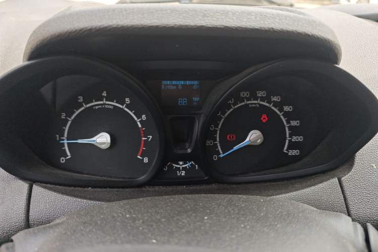 Used Ford EcoSport 2013 1.5L Manual Comfort Model Instrument Cluster