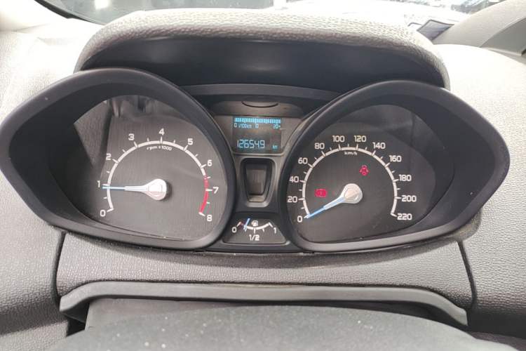 Used Ford EcoSport 2013 1.5L Manual Fashion Model Instrument Cluster
