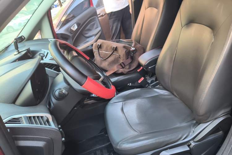 Used Ford EcoSport 2013 1.5L Automatic Fashion Model Left Front Seat