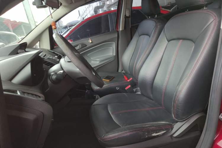 Used Ford EcoSport 2013 1.5L Manual Comfort Model Left Front Seat