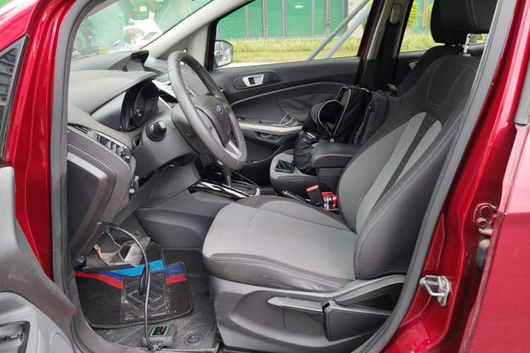 Used Ford EcoSport 2013 1.5L Automatic Fashion Model Left Front Seat