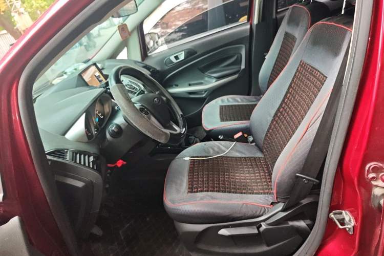 Used Ford EcoSport 2013 1.0L GTDi Manual Luxury Model Left Front Seat