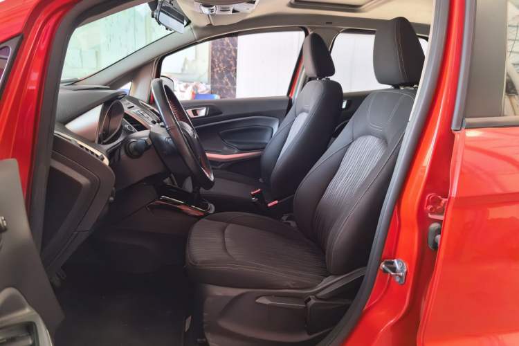 Used Ford EcoSport 2013 1.0L GTDi Manual Luxury Model Left Front Seat
