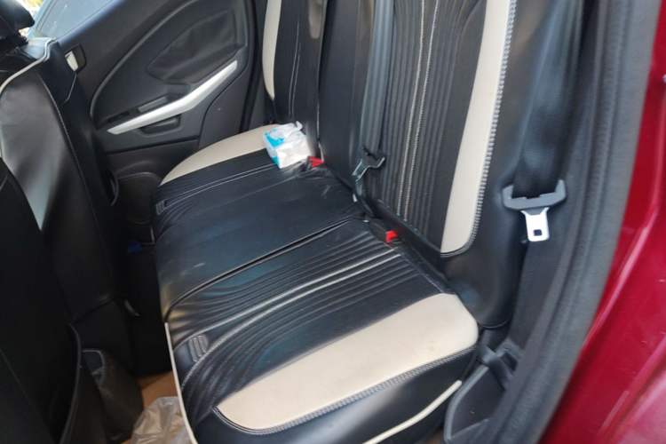 Used Ford EcoSport 2013 1.5L Automatic Fashion Model Left Rear Seat