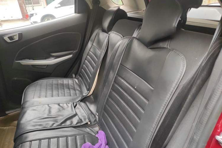 Used Ford EcoSport 2013 1.5L Automatic Fashion Model Left Rear Seat
