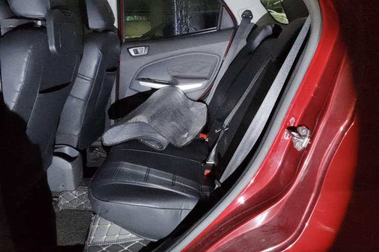 Used Ford EcoSport 2013 1.5L Automatic Fashion Model Left Rear Seat