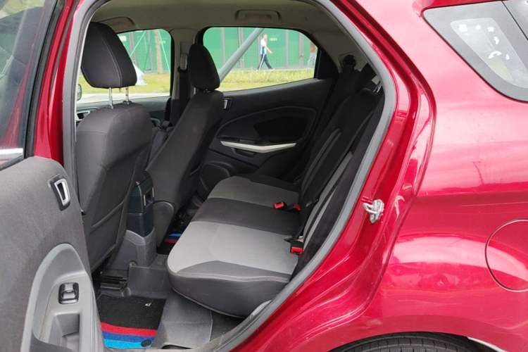 Used Ford EcoSport 2013 1.5L Automatic Fashion Model Left Rear Seat