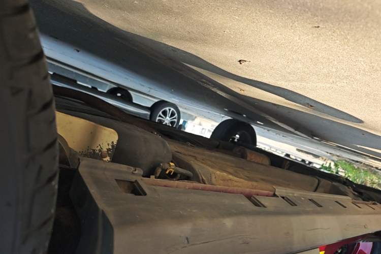 Used Ford EcoSport 2013 1.5L Automatic Fashion Model Left Side Sill