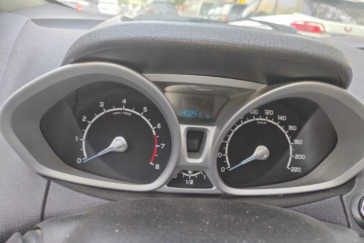 Used Ford EcoSport 2013 1.5L Automatic Prestige Model Odometer Close Up