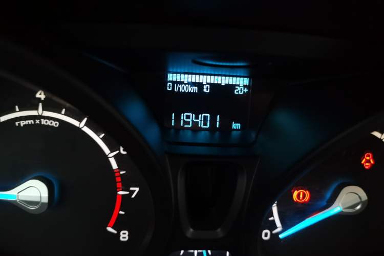 Used Ford EcoSport 2013 1.5L Manual Comfort Model Odometer Close Up