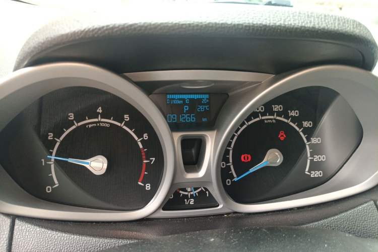 Used Ford EcoSport 2013 1.5L Automatic Prestige Model Odometer Close Up