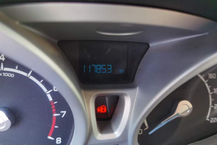 Used Ford EcoSport 2013 1.5L Manual Luxury Model Odometer Close Up