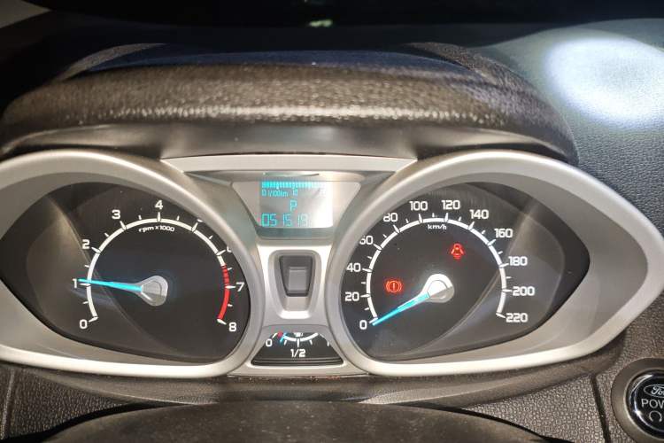 Used Ford EcoSport 2013 1.5L Automatic Prestige Model Odometer Close Up