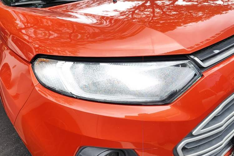 Used Ford EcoSport 2013 1.5L Automatic Fashion Model Right Front Headlight