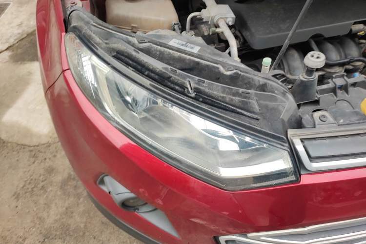 Used Ford EcoSport 2013 1.5L Automatic Fashion Model Right Front Headlight