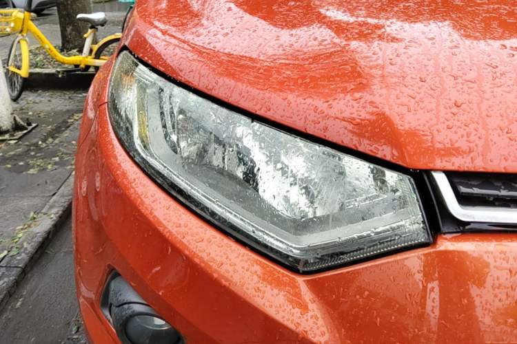 Used Ford EcoSport 2013 1.5L Automatic Fashion Model Right Front Headlight
